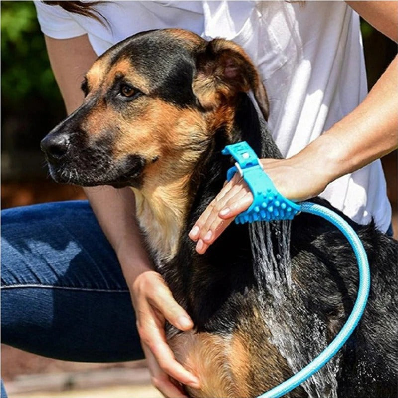 Dog shower device with a device for adding shampoo and a built-in hand comb